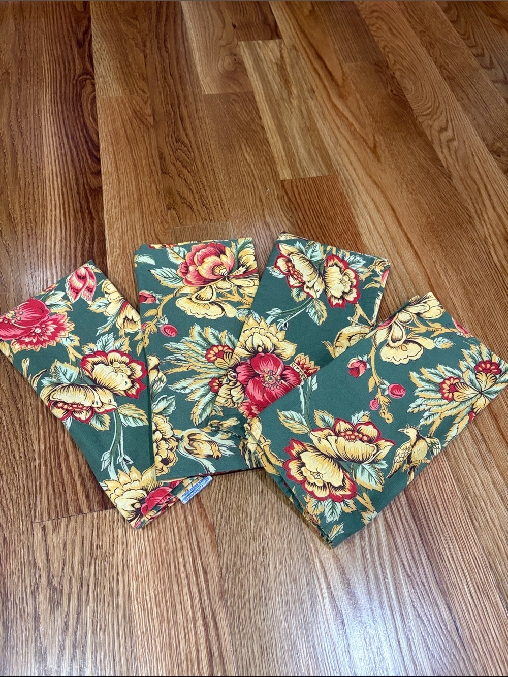 Vintage April Cornell by Danika set of 4 cotton napkins Moda birds Green Floral